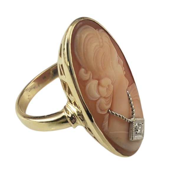 14 Karat Yellow Gold and Diamond Cameo Ring Size 8.5 #20749 - Picture 3 of 8